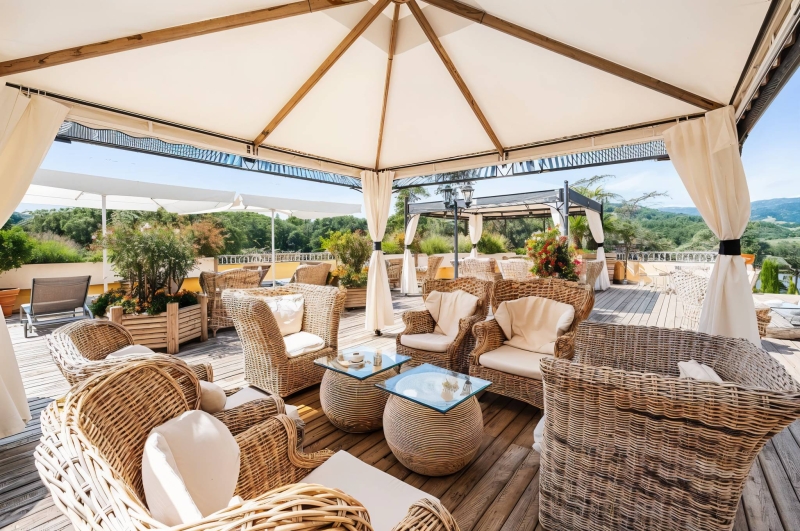 Le restaurant - Le Relais Du Lac - restaurant MAISOD